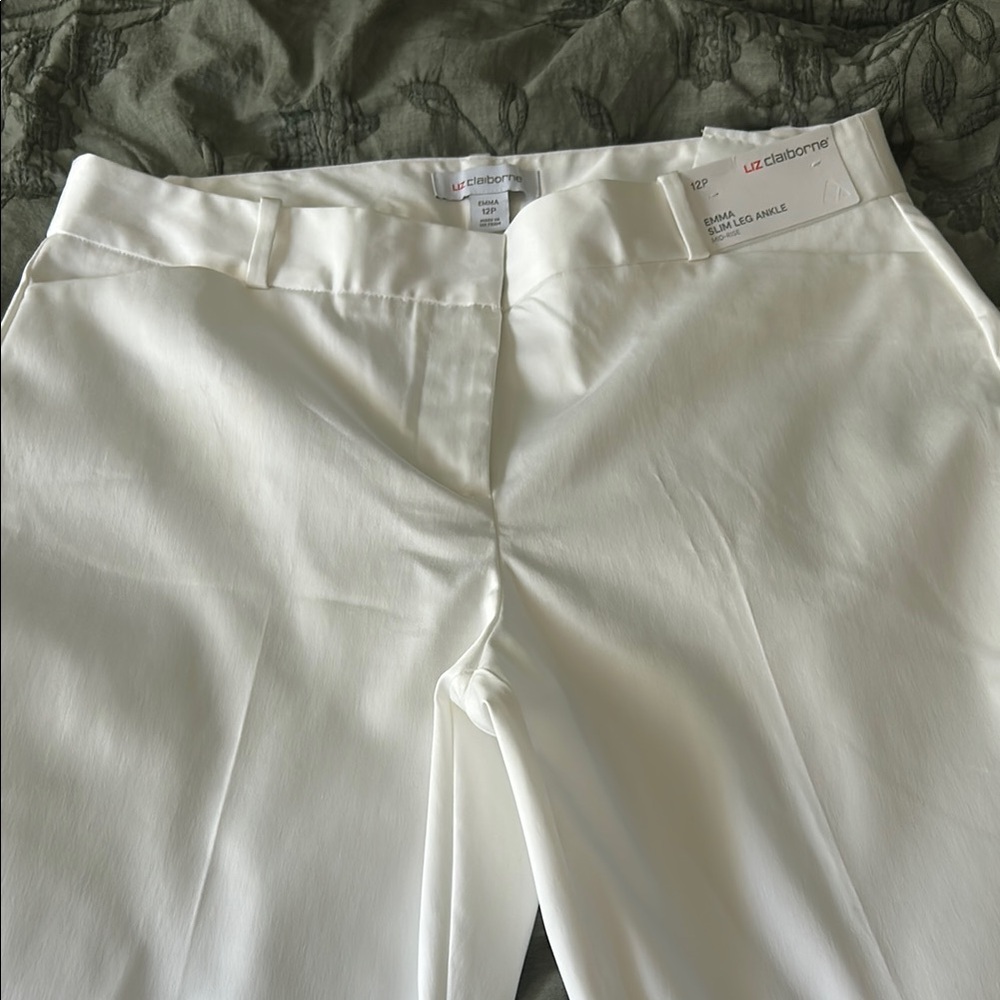Liz Claiborne Ivory Trousers